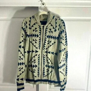 American eagle zip  up sweater